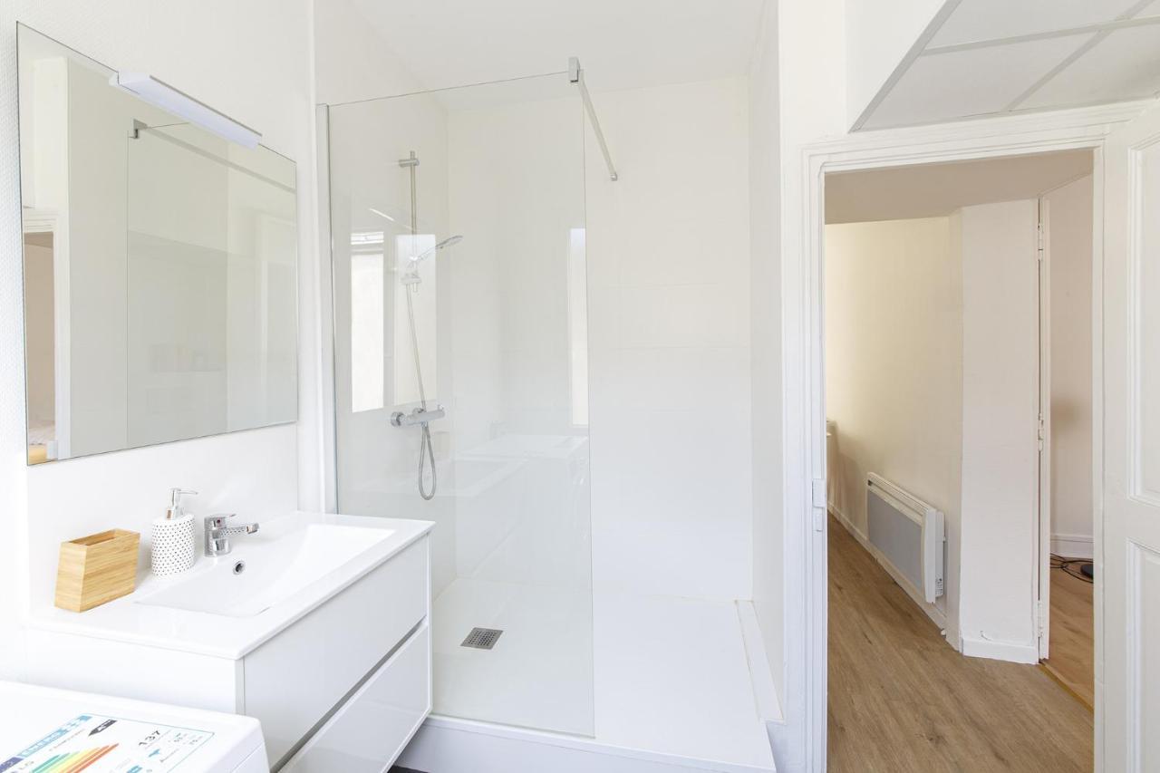 Grand Appartement Hyper Centre Ville D'אנז'ה מראה חיצוני תמונה