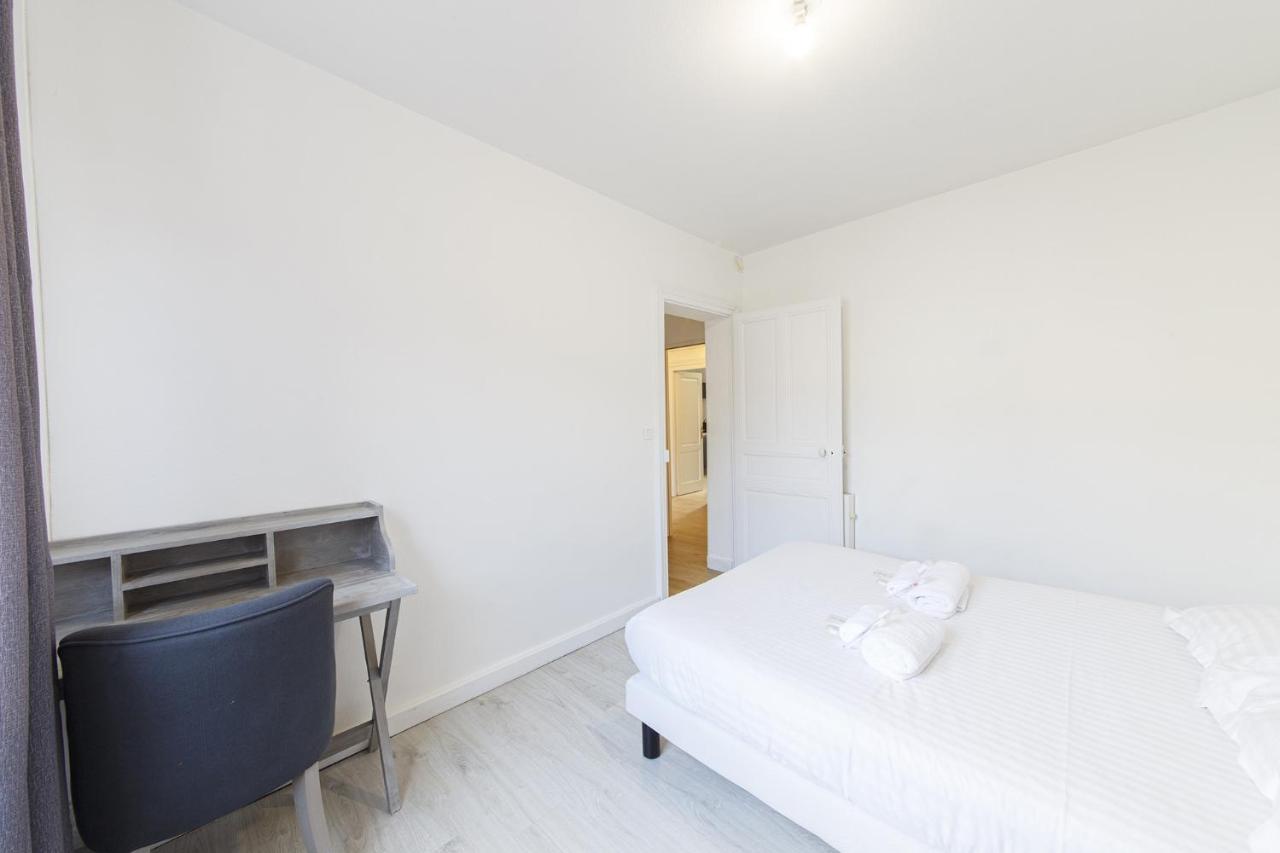 Grand Appartement Hyper Centre Ville D'אנז'ה מראה חיצוני תמונה